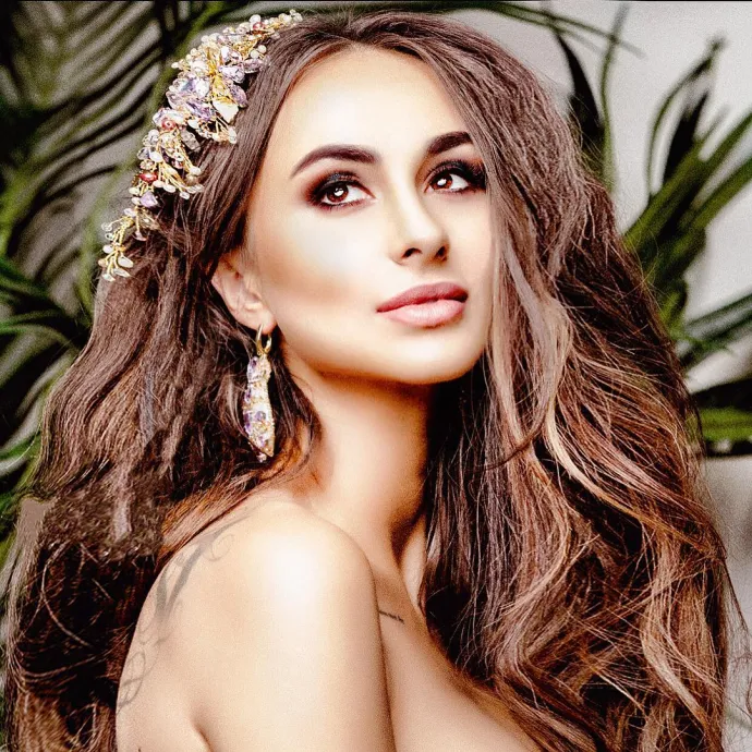 Ирина Александровна покидает скандальный телепроект новые фото Ирина Александровна покидает скандальный телепроект новые фото